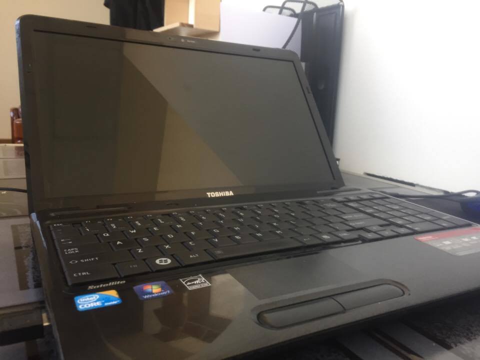 Toshiba i5 tai notebook hymd zarlaa yairaltai