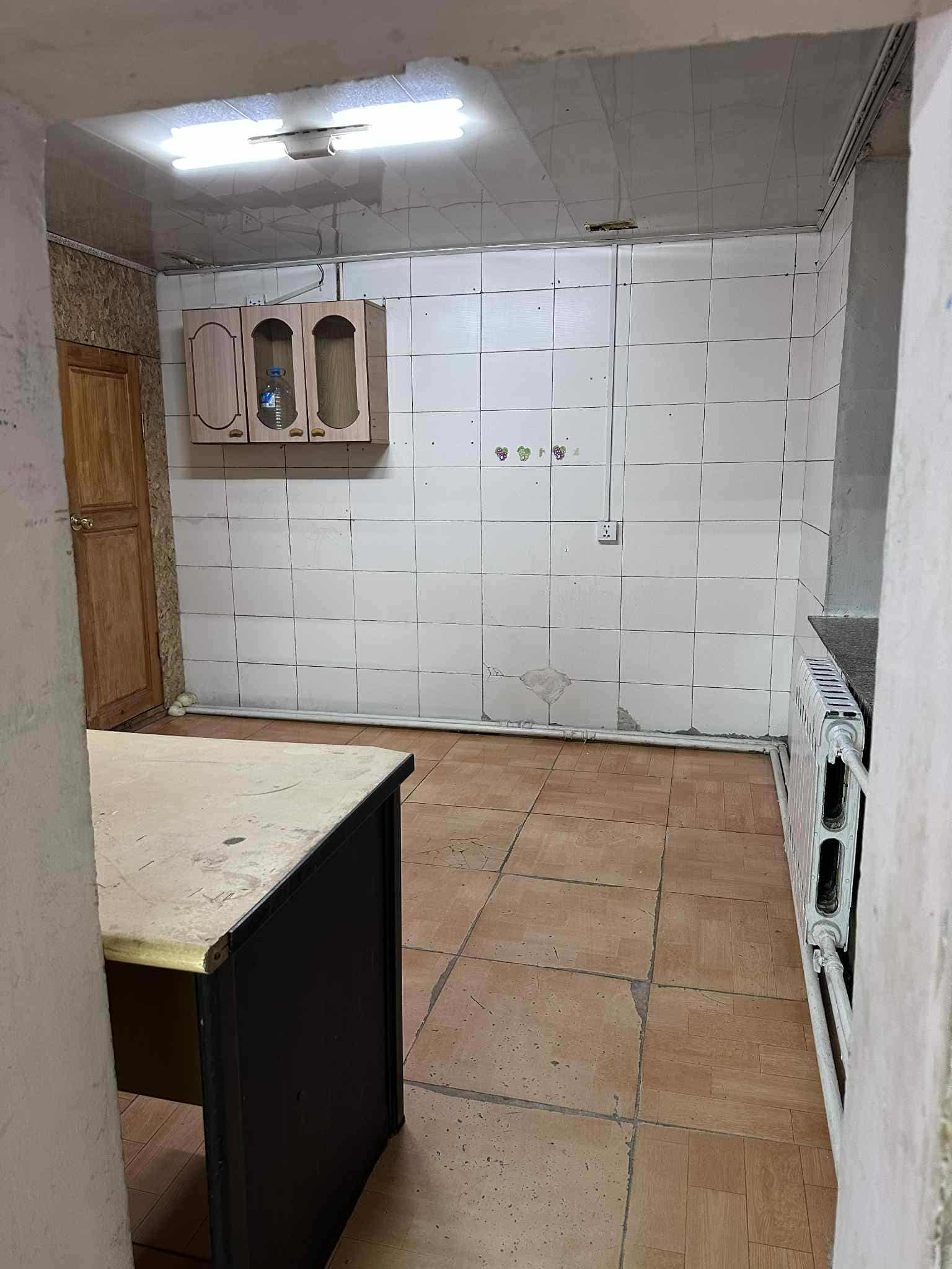 Байр түрээслүүлнэ.