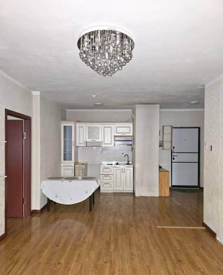 Харуул алтай хотхонд 64 мкв 3 өрөө байр