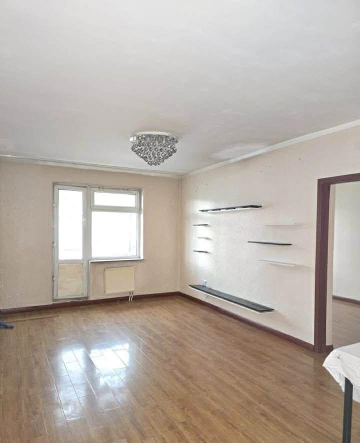 Харуул алтай хотхонд 64 мкв 3 өрөө байр