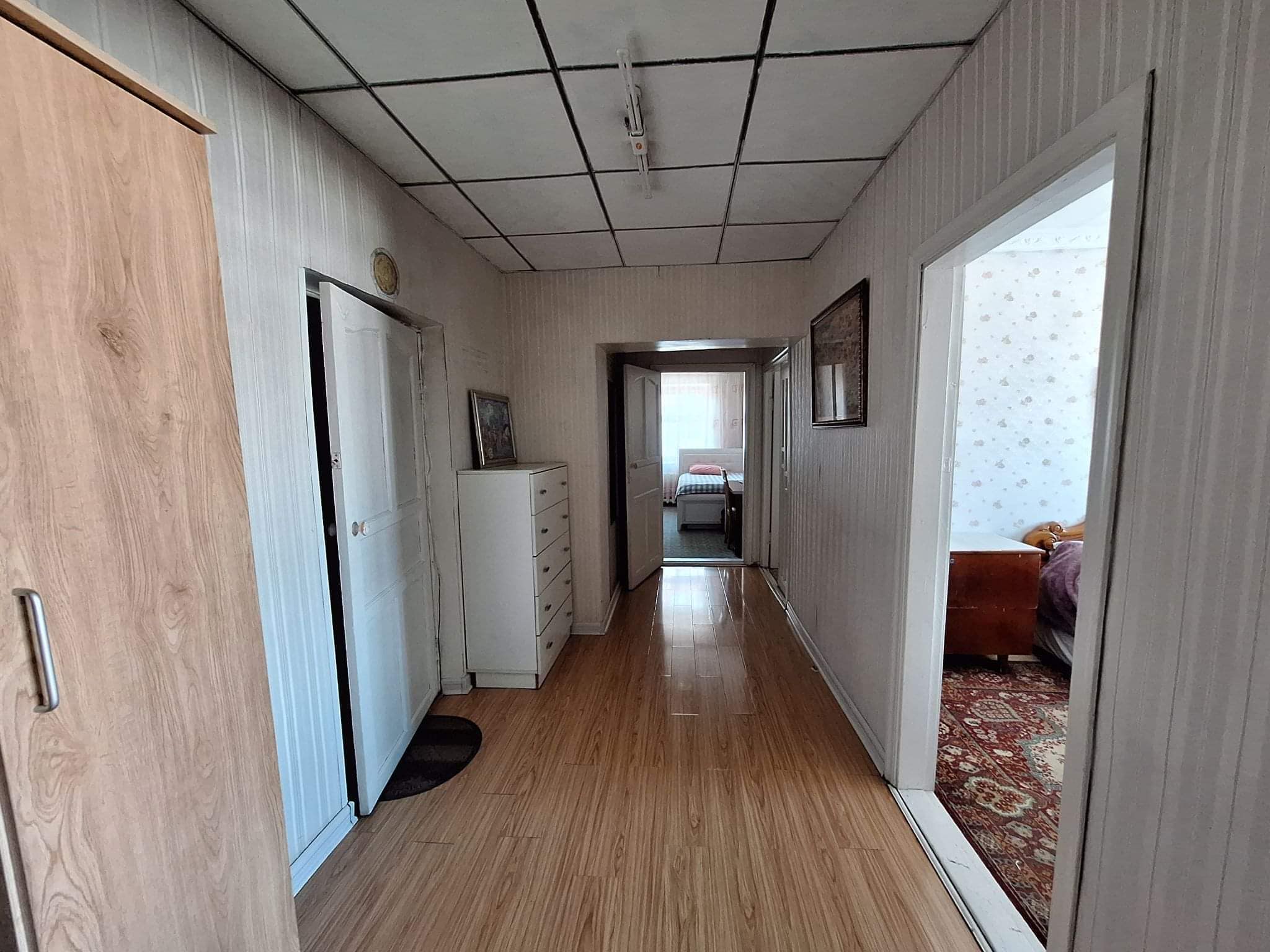 Зарна Түрээслүүлнэ