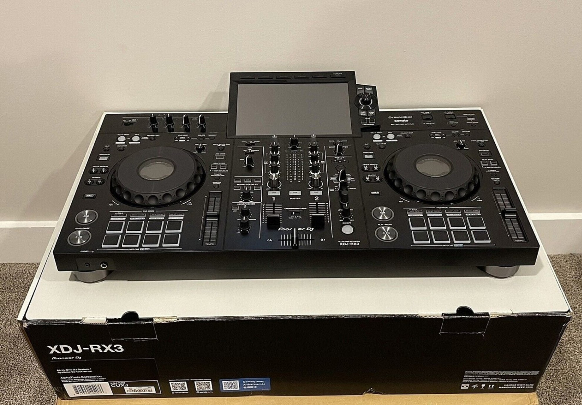 AlphaTheta XDJ-AZ, AlphaTheta OMNIS-DUO, Pioneer OPUS-QUAD, Pioneer XDJ-RX3, Pioneer XDJ-XZ