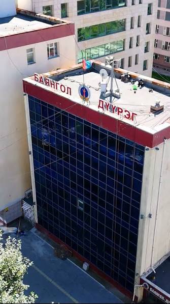Баянгол дүүргийн Засаг даргын Тамгын газрын 1-р давхарт кофе шопын чиглэлээр талбай түрээслүүлнэ